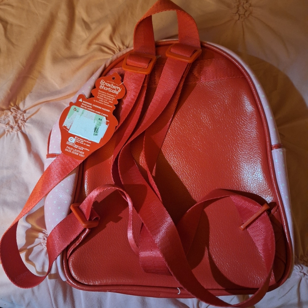 Strawberry Shortcake Pack Back Purse - Picture 2 of 4